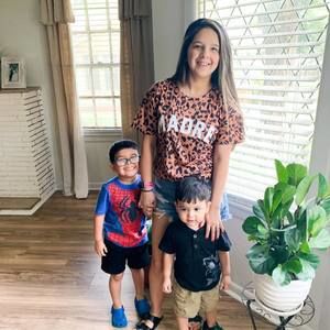 Meet your Posher, Cristina